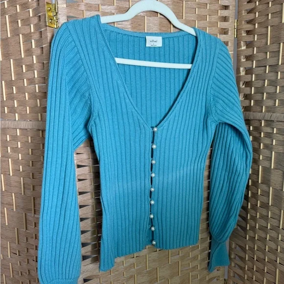 ARITZIA Wilfred Blue Ribbed Pearl Button Cardigan - Picture 2 of 4